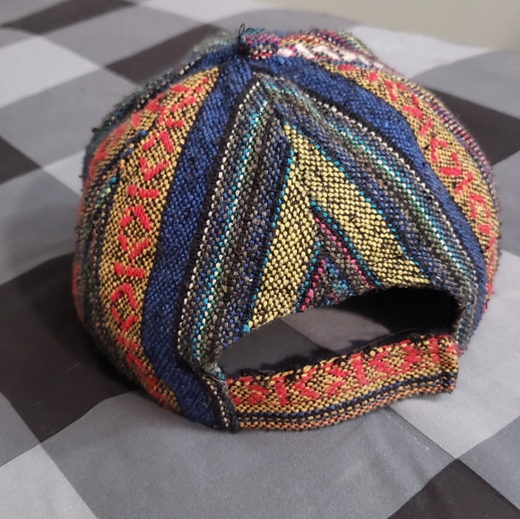 Hat - Picture 2 of 4